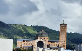 Ampla Casa em Aparecida